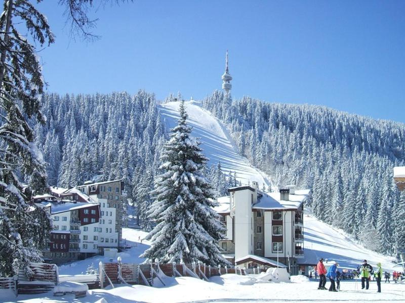 Aparthotel - Monastery 3, 1 Bedroom Apartment Pamporovo Exteriör bild
