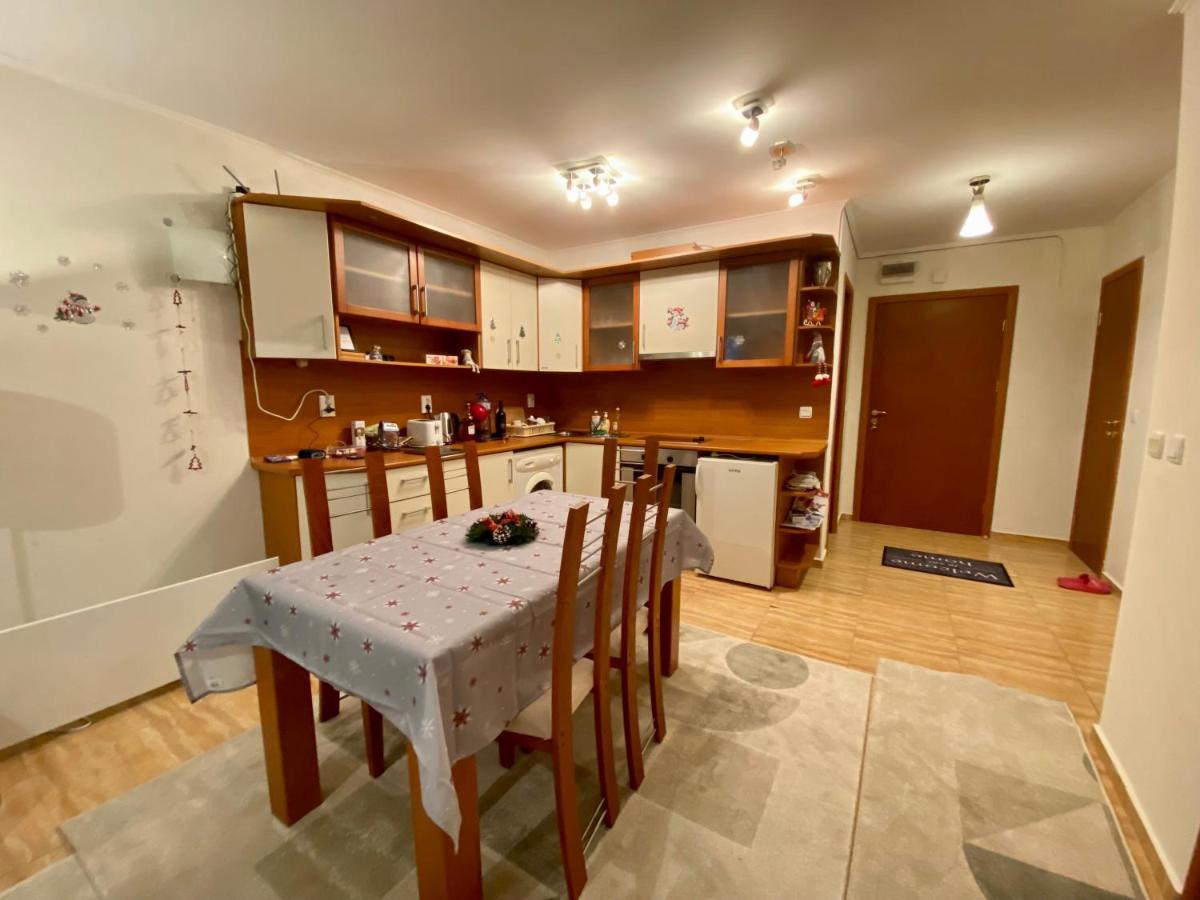 Aparthotel - Monastery 3, 1 Bedroom Apartment Pamporovo Exteriör bild