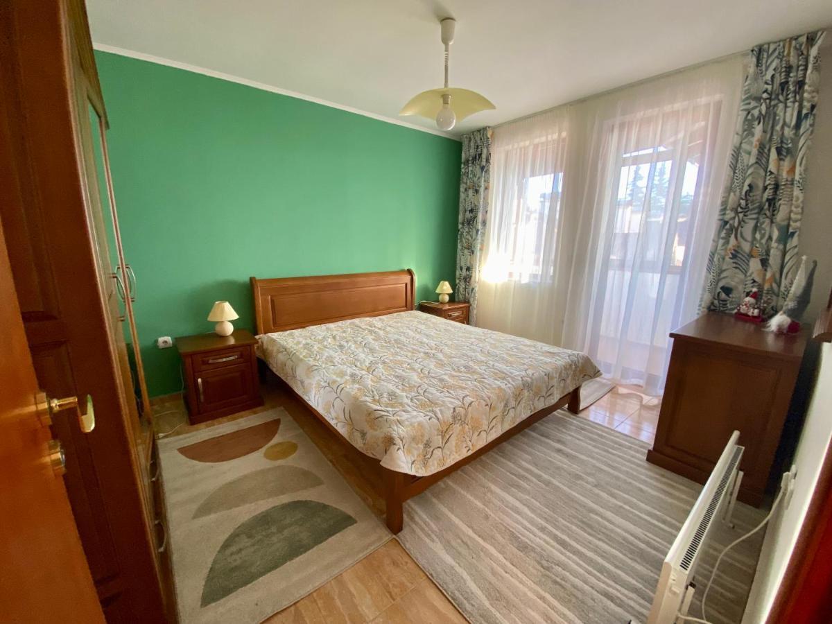 Aparthotel - Monastery 3, 1 Bedroom Apartment Pamporovo Exteriör bild